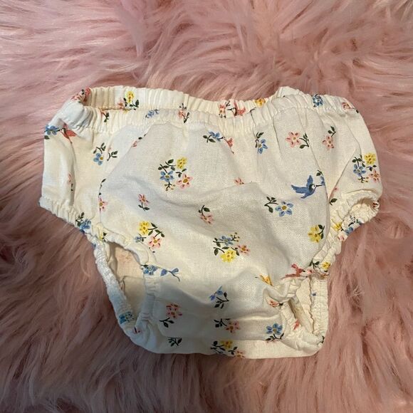 Carters 6 Month Baby Girl Floral Dress with Bloomers - Picture 4 of 6